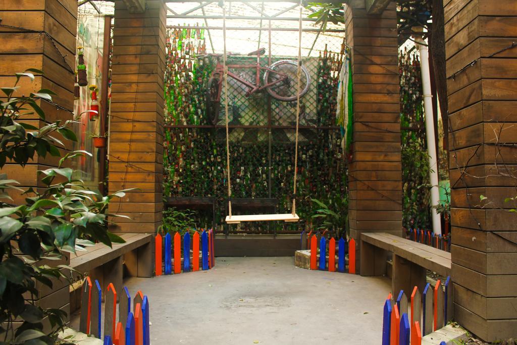 Dengba Hostel Chengdu Branch Exteriör bild