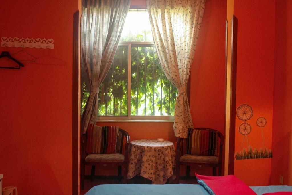 Dengba Hostel Chengdu Branch Exteriör bild