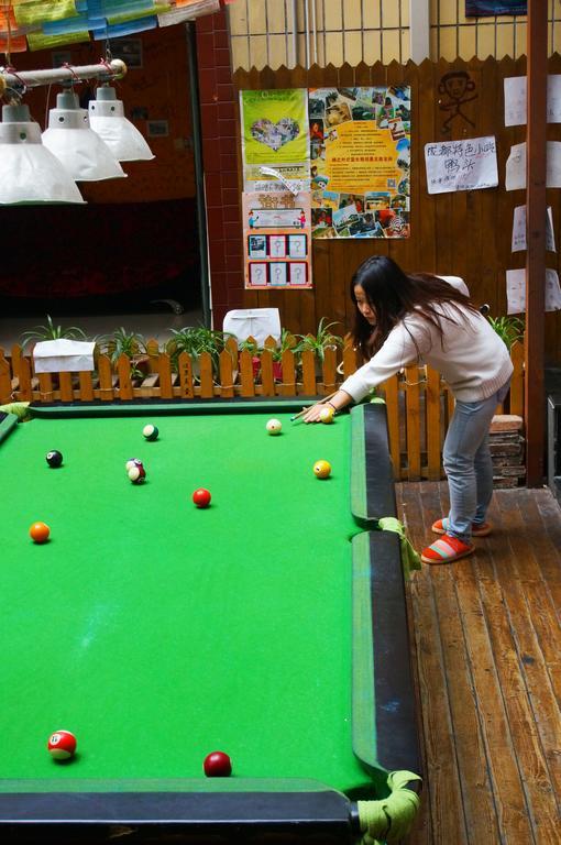 Dengba Hostel Chengdu Branch Exteriör bild