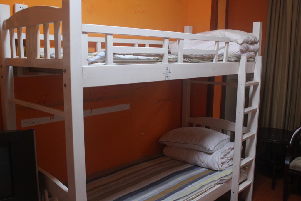 Dengba Hostel Chengdu Branch Rum bild