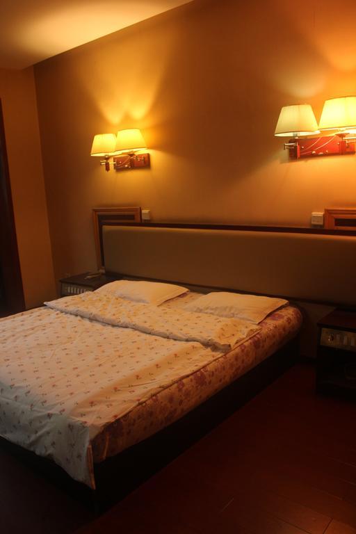 Dengba Hostel Chengdu Branch Rum bild